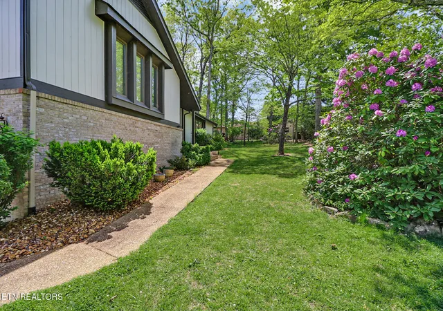 Photo 3 of Single family home for sale at 12 Ridge Crst Cir, Crossville, TN 38558 | MLS# 1345548 | Listing updated on 2026-09-21