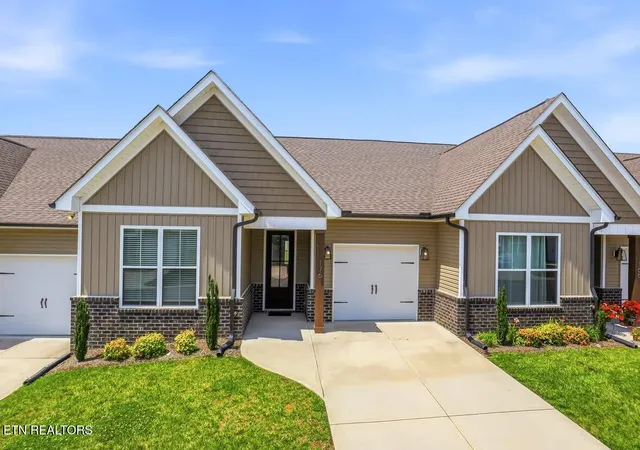 1st image of 176 Gray Wolf Wy, Lenoir City, TN 37771 | MLS# 1346011