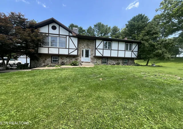 Homes for sale in Jonesville, VA | 351 Reed Patch Rd, Jonesville, VA 24263 | MLS# 1345157