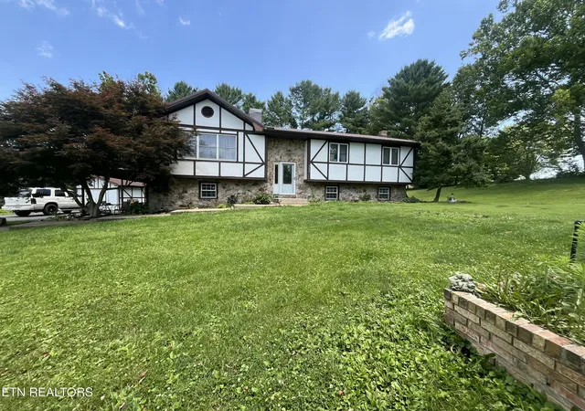 Homes for sale in Jonesville, VA | 351 Reed Patch Rd, Jonesville, VA 24263 | MLS# 1345157