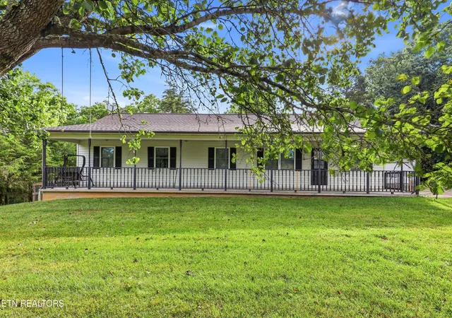2nd image of 677 Bethel Rd, Clinton, TN 37716 | MLS# 1345190