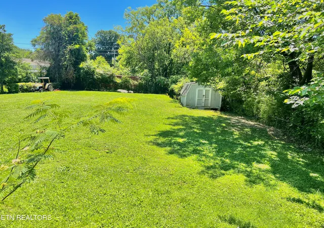 2nd image of 3812 Reagan Ave, Knoxville, TN 37919 | MLS# 1345241