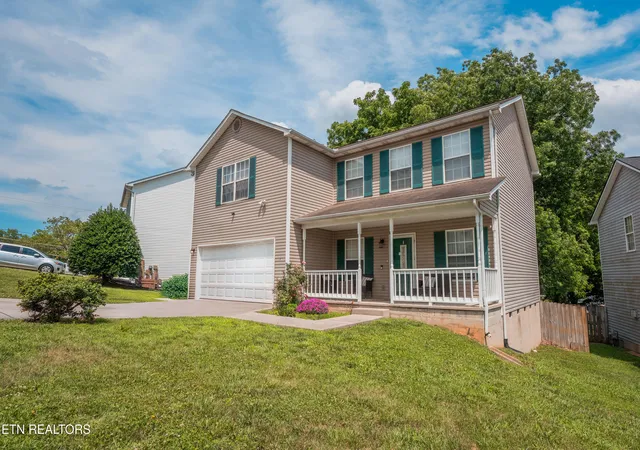 2nd image of 7708 Ambergate Rd, Powell, TN 37849 | MLS# 1345488