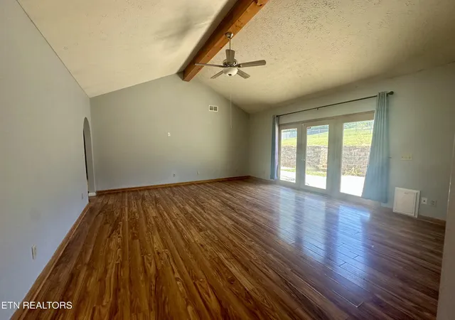 Homes for sale in Louisville, TN | 1221 Topside Rd, Louisville, TN 37777 | MLS# 1345452