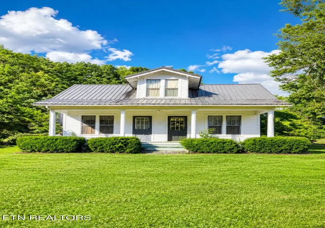 Homes for sale in Harrogate, TN | 176 Brunswick Dr, Harrogate, TN 37752 | MLS# 1345183