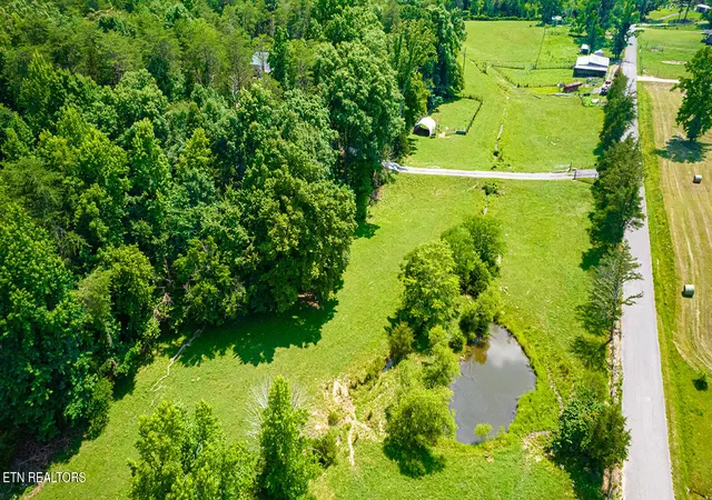 4th image of 467 Sleepy Valley Rd, Madisonville, TN 37354 | MLS# 1346217