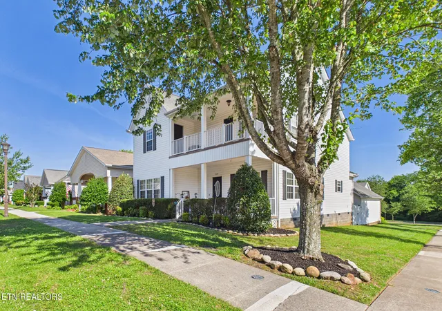 2nd image of 602 Stratford Ave, Sweetwater, TN 37874 | MLS# 1345316