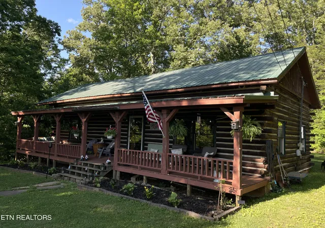 Homes for sale in Tellico Plains, TN | 246 Lakeview, Tellico Plains, TN 37385 | MLS# 1345353
