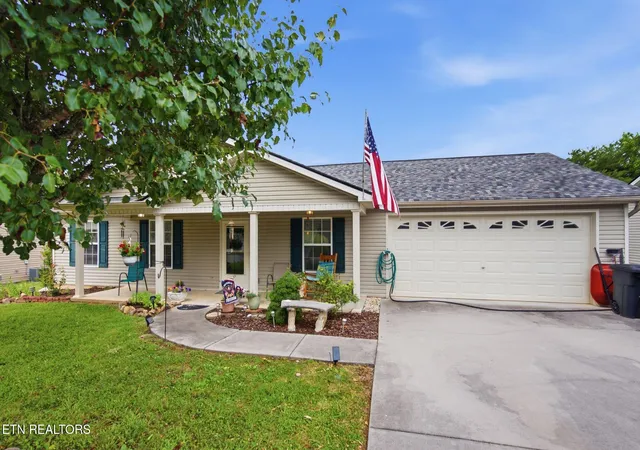 Homes for sale in Corryton, TN | 5115 Cedar Knoll Dr, Corryton, TN 37721 | MLS# 1345681