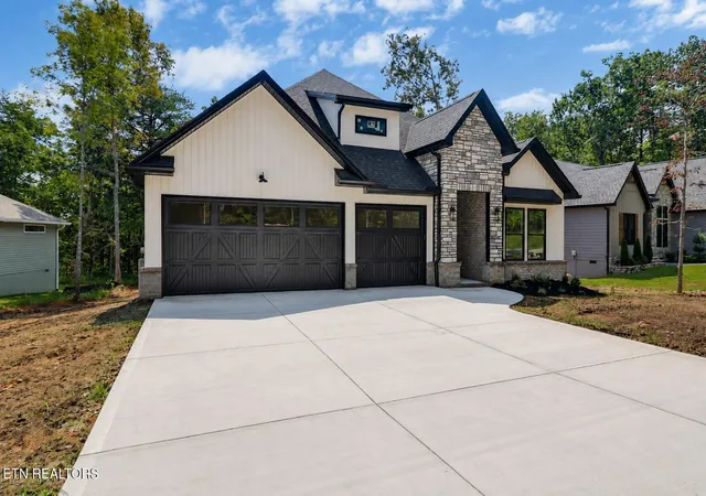 2nd image of 152 Adler Ln, Crossville, TN 38558 | MLS# 1345358