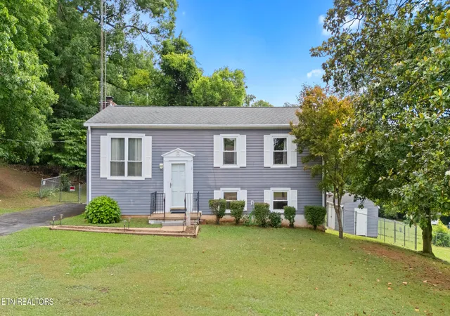 1st image of 5301 Fontaine Rd, Knoxville, TN 37920 | MLS# 1345475