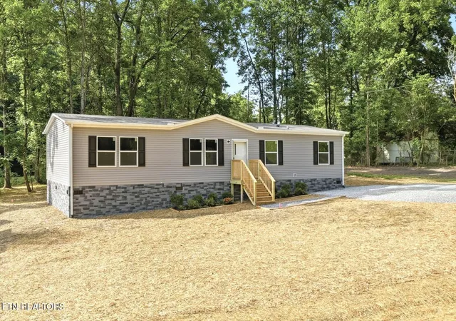 Homes for sale in Oliver Springs, TN | 687 Hen Valley Rd, Oliver Springs, TN 37840 | MLS# 1345300