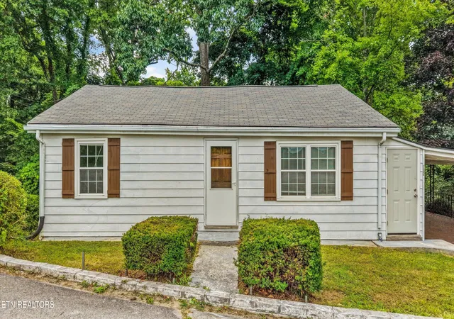 Homes for sale in Harriman, TN | 108 Ridgewood Rd, Harriman, TN 37748 | MLS# 1345323