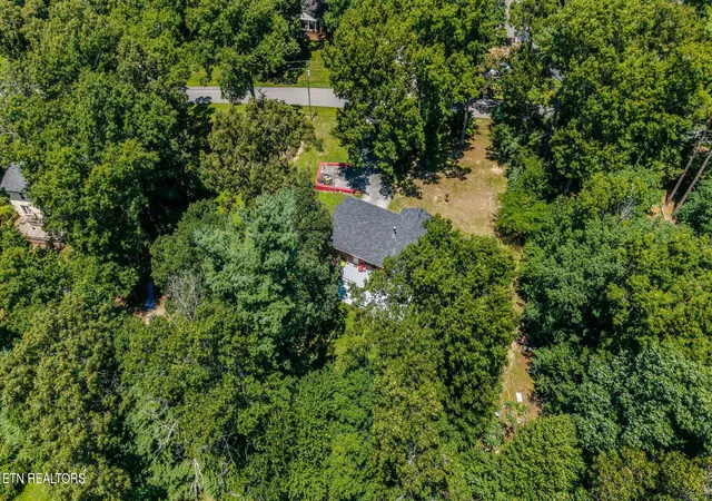 Homes for sale in Crossville, TN | 860 Mimosa Ln, Crossville, TN 38572 | MLS# 1346912