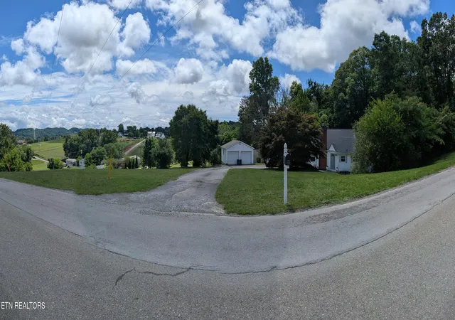 32nd image of 8135 Harmon Rd, Powell, TN 37849 | MLS# 1345340