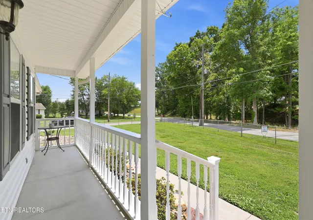 Homes for sale in Oliver Springs, TN | 105 Aspen Ln, Oliver Springs, TN 37840 | MLS# 1346087