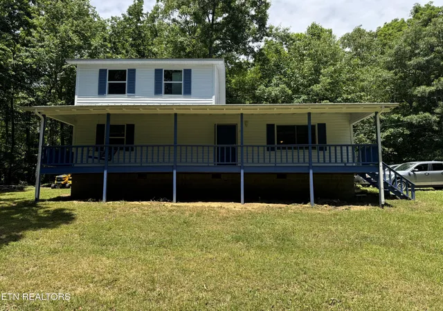 Homes for sale in Oneida, TN | 125 Walnut Lane Lane, Oneida, TN 37841 | MLS# 1345407