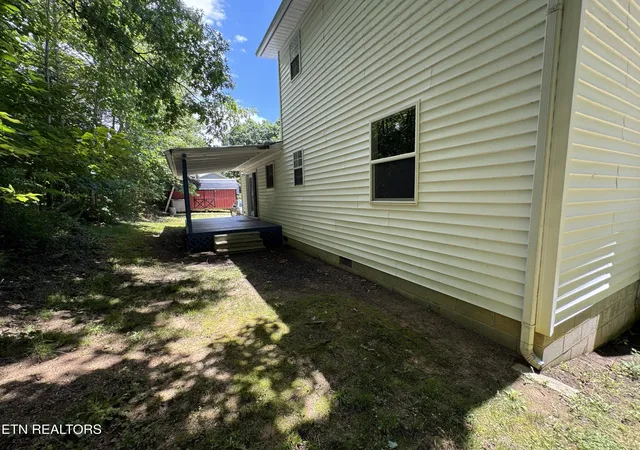Homes for sale in Oneida, TN | 125 Walnut Lane Lane, Oneida, TN 37841 | MLS# 1345407