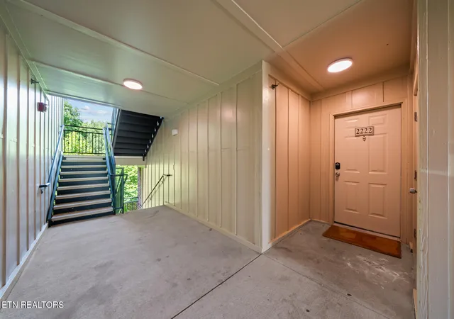 5th image of 3720 Spruce Ridge Wy, Knoxville, TN 37920