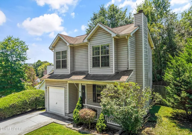 Photo 3 of Single family home for sale at 3701 Holgate Ln, Powell, TN 37849 | MLS# 1345447 | Listing updated on 2026-07-30