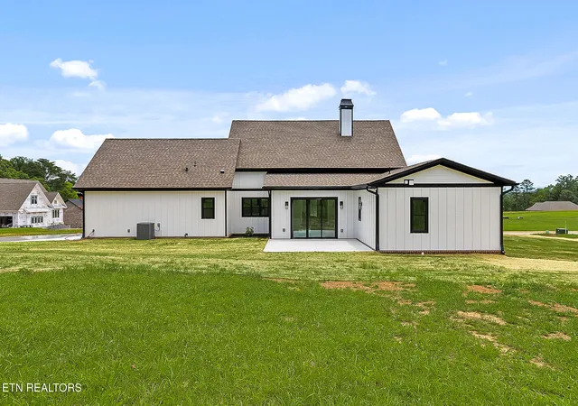 44th image of 1005 Sophie Dr, Greenback, TN 37742 | MLS# 1345443