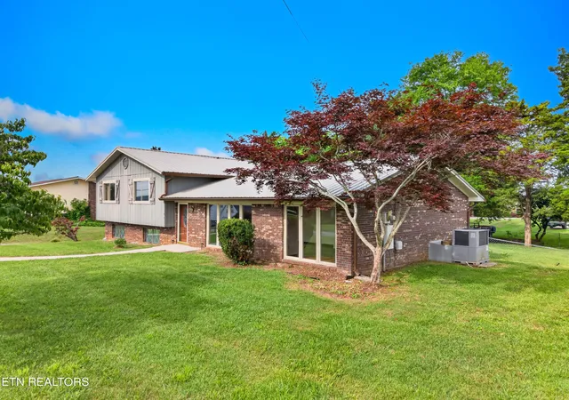 Homes for sale in Morristown, TN | 481 Ravenwood Dr, Morristown, TN 37814 | MLS# 1345462