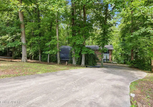 2nd image of 114 Balboa Cir, Oak Ridge, TN 37830 | MLS# 1346325