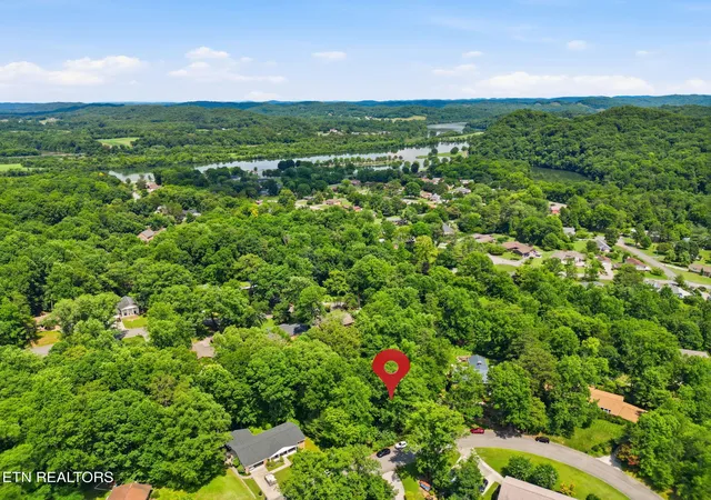 4th image of 114 Balboa Cir, Oak Ridge, TN 37830 | MLS# 1346325