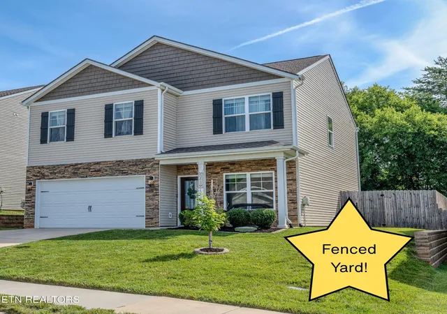 Homes for sale in Knoxville, TN | 348 Hayley Marie Ln, Knoxville, TN 37920 | MLS# 1345637