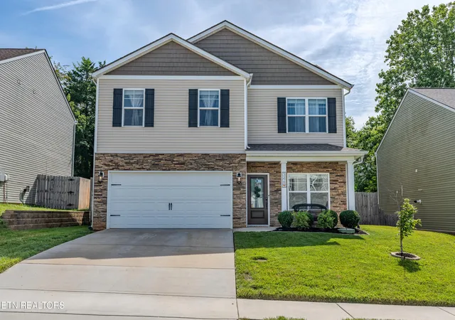 Homes for sale in Knoxville, TN | 348 Hayley Marie Ln, Knoxville, TN 37920 | MLS# 1345637