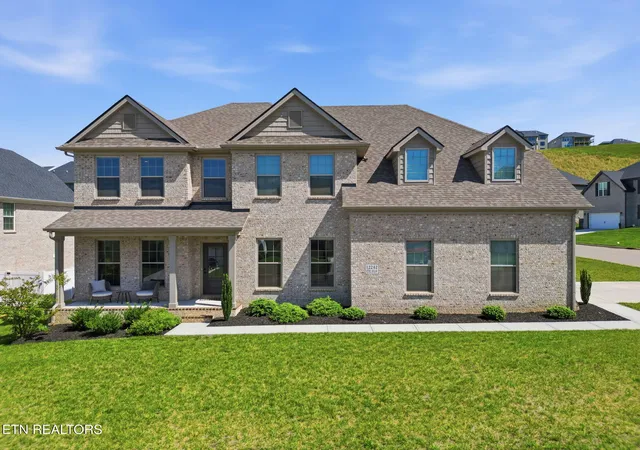 Photo 1 of Single family home for sale at 12242 Bethel Holw Dr, Knoxville, TN 37932 | MLS# 1347077 | Listing updated on 2026-09-22