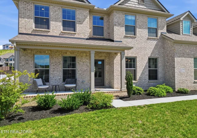 Photo 2 of Single family home for sale at 12242 Bethel Holw Dr, Knoxville, TN 37932 | MLS# 1347077 | Listing updated on 2026-09-22