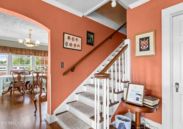 4th image of 828 W Lamar Alexander Pkwy, Maryville, TN 37801 | MLS# 1346028