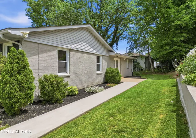 5th image of 604 Weldon Dr, Maryville, TN 37801 | MLS# 1345553