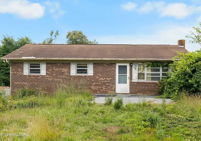 Homes for sale in Bean Station, TN | 296 Campbell Dr, Bean Station, TN 37708 | MLS# 1347107