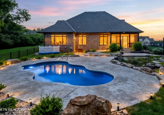 Homes for sale in Louisville, TN | 3223 Lowes Lndg, Louisville, TN 37777 | MLS# 1347345