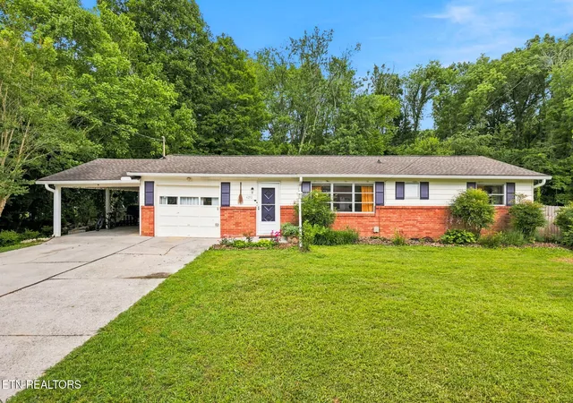 Photo 1 of Single family home for sale at 4212 Felty Dr, Knoxville, TN 37918 | MLS# 1345564 | Listing updated on 2026-09-02