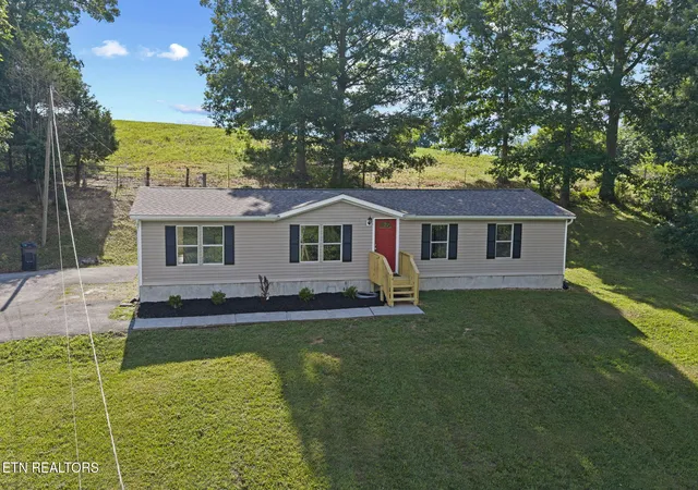 Homes for sale in Morristown, TN | 2132 Pryors Passing, Morristown, TN 37813 | MLS# 1345695
