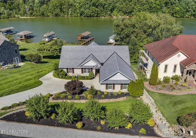 Photo 2 of Sale Pending at 130 Oonoga Way, Loudon, TN 37774 | MLS# 1345756 | Listing updated on 2026-10-01