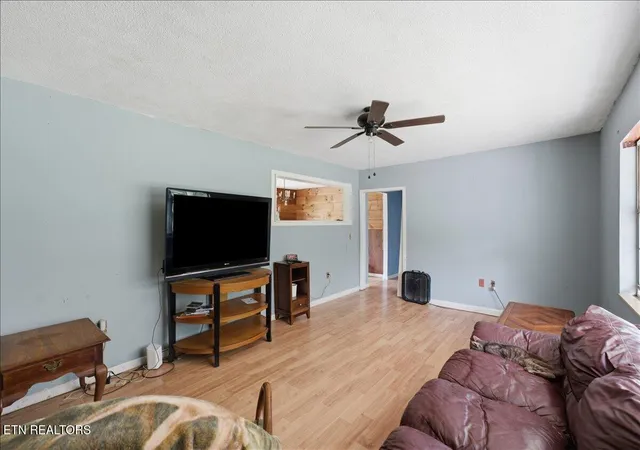 4th image of 249 Old Cades Cove Rd, Townsend, TN 37882 | MLS# 1345592