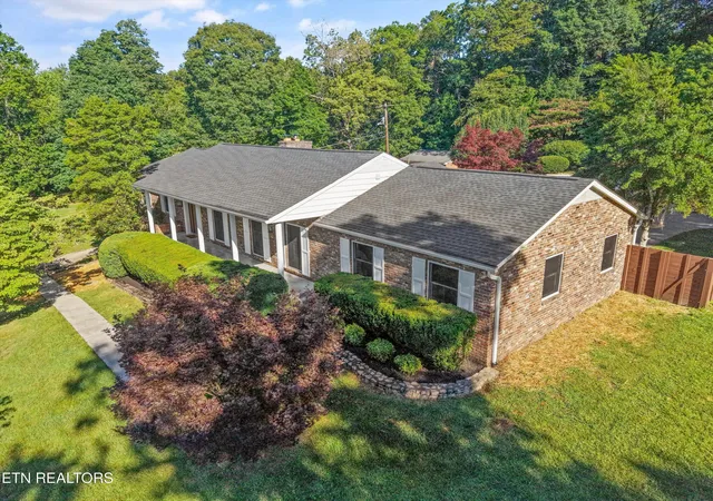 Photo 1 of Single family home for sale at 5226 Luttrell Rd, Knoxville, TN 37918 | MLS# 1347611 | Listing updated on 2026-09-18