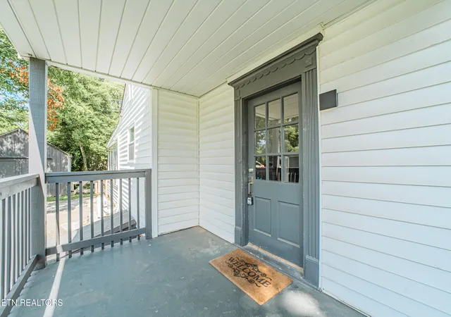 5th image of 1751 N Wright Rd, Alcoa, TN 37701 | MLS# 1345607