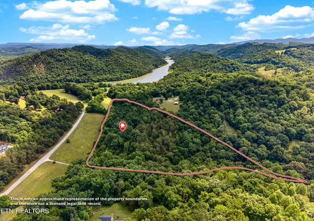 Homes for sale in Thorn Hill, TN | 2087 Bullen Valley Rd, Thorn Hill, TN 37881 | MLS# 1345614