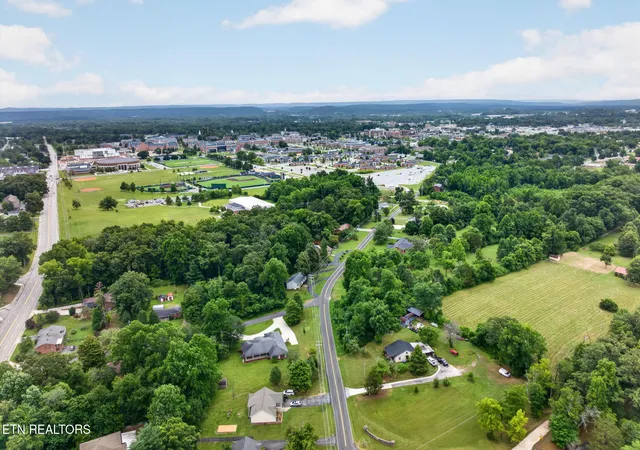 Photo 3 of Single family home for sale at 1180 Mount Vernon Rd, Cookeville, TN 38501 | MLS# 1345763 | Listing updated on 2026-09-29