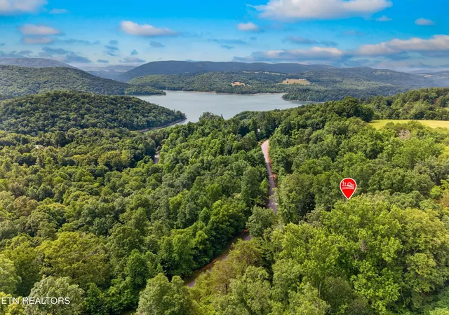 Homes for sale in New Tazewell, TN | Silver Tr, New Tazewell, TN 37825 | MLS# 1345633