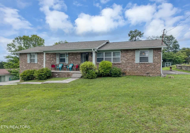 1st image of 9504 Bob Gray Rd, Knoxville, TN 37923 | MLS# 1345955