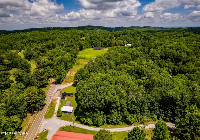 Homes for sale in Tellico Plains, TN | 10905 New Hwy 68, Tellico Plains, TN 37385 | MLS# 1346391