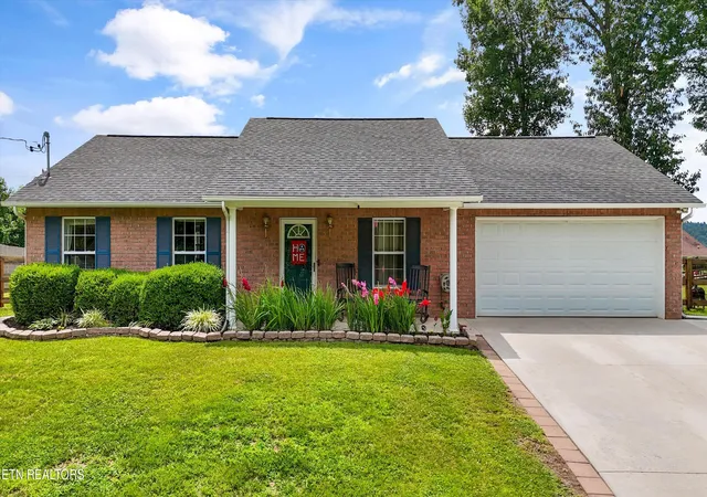 Homes for sale in Maynardville, TN | 297 Booker Rd, Maynardville, TN 37807 | MLS# 1345796