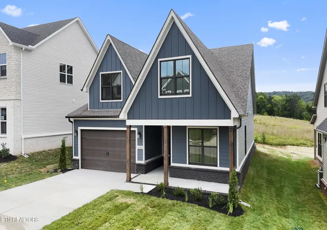 Homes for sale in Knoxville, TN | 11526 Olympic Valley Dr, Knoxville, TN 37932 | MLS# 1345662