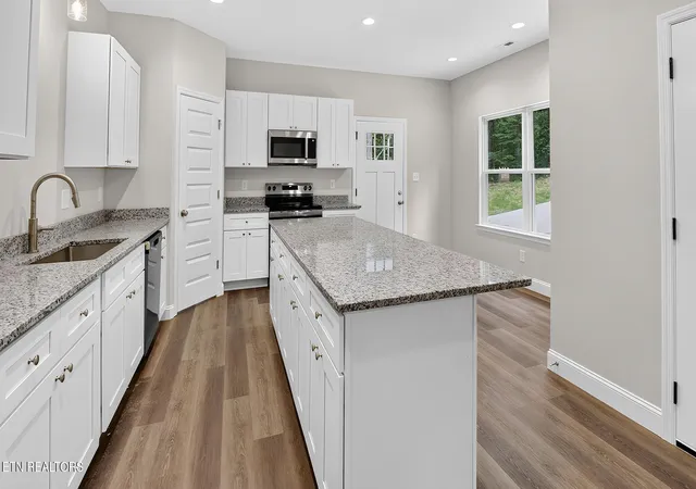 4th image of 1407 Mountain View Rd, Benton, TN 37307 | MLS# 1345702
